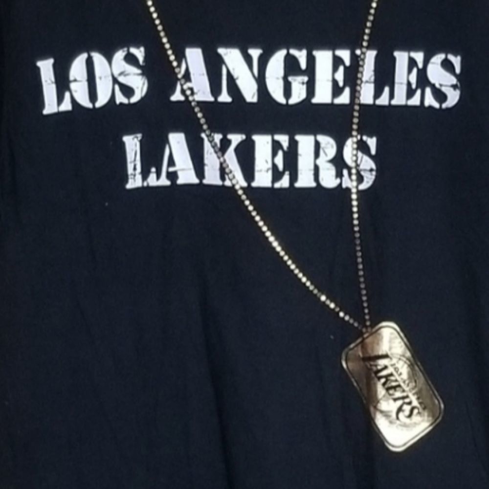 Los Angeles Lakers Graphic T Shirt
